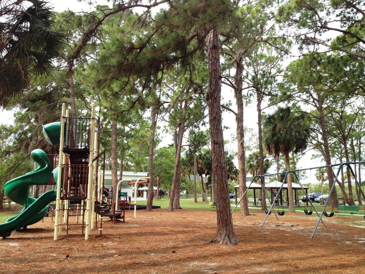 Beaches, Parks, Downtown, Trail, Breweries, Bikes, Gameroom Palm Harbor Exterior foto